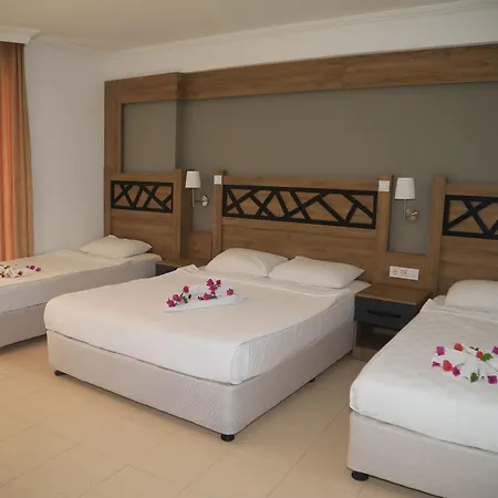 Istanbul Hotel 4*