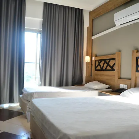 Istanbul Hotel 4*