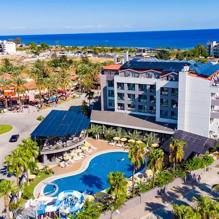 Istanbul Szálloda Kemer