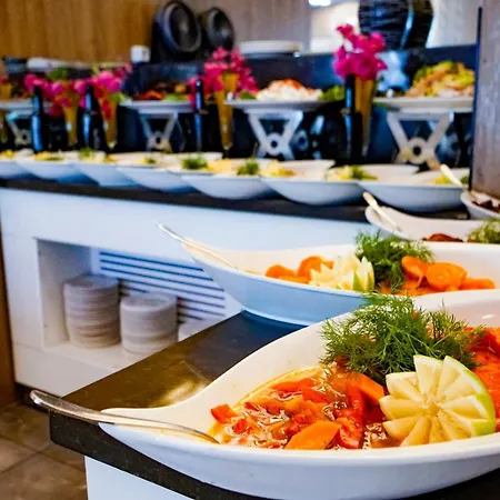 Istanbul Szálloda Kemer