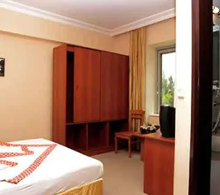 Istanbul 3*